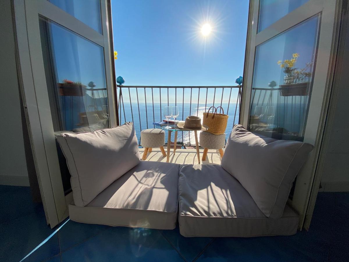 Il Profumo Dei Fiori Suite Praiano Extérieur photo